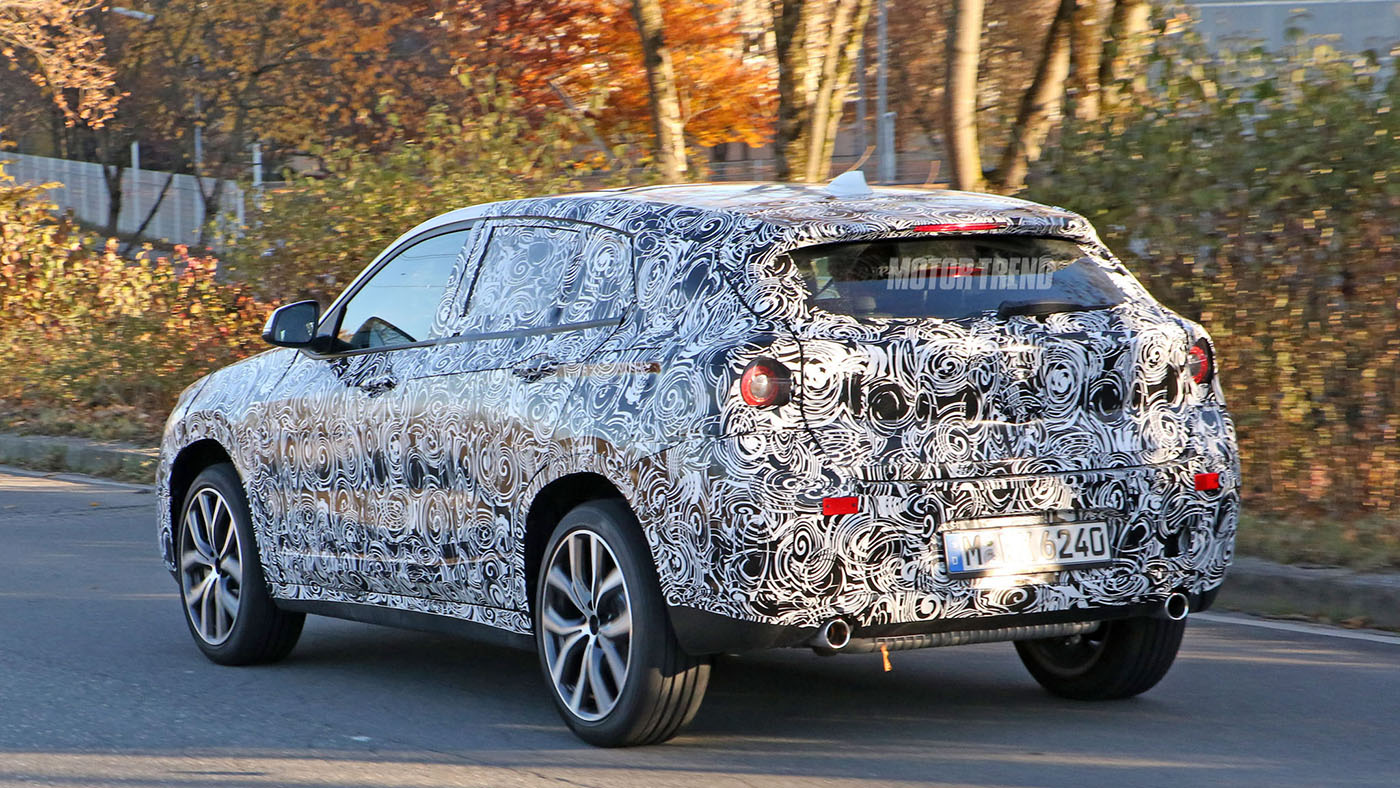 BMW X7 lộ diện, giá trên 100.000 USD BMW-X2-Prototype-Rear-Three-Quarter-Shot1.jpg