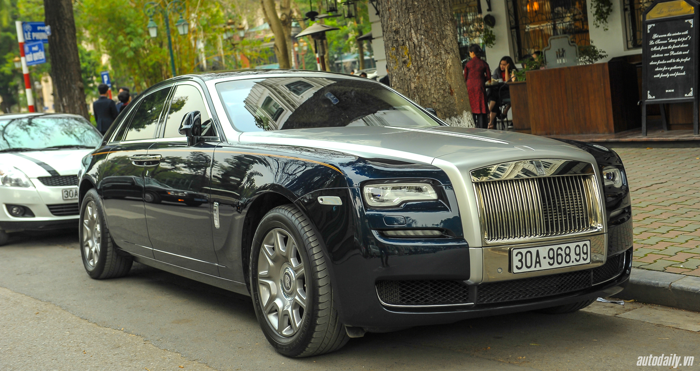 Ảnh chi tiết Rolls-Royce Ghost Series II chính hãng trên phố Hà Nội ghost series II (13).JPG