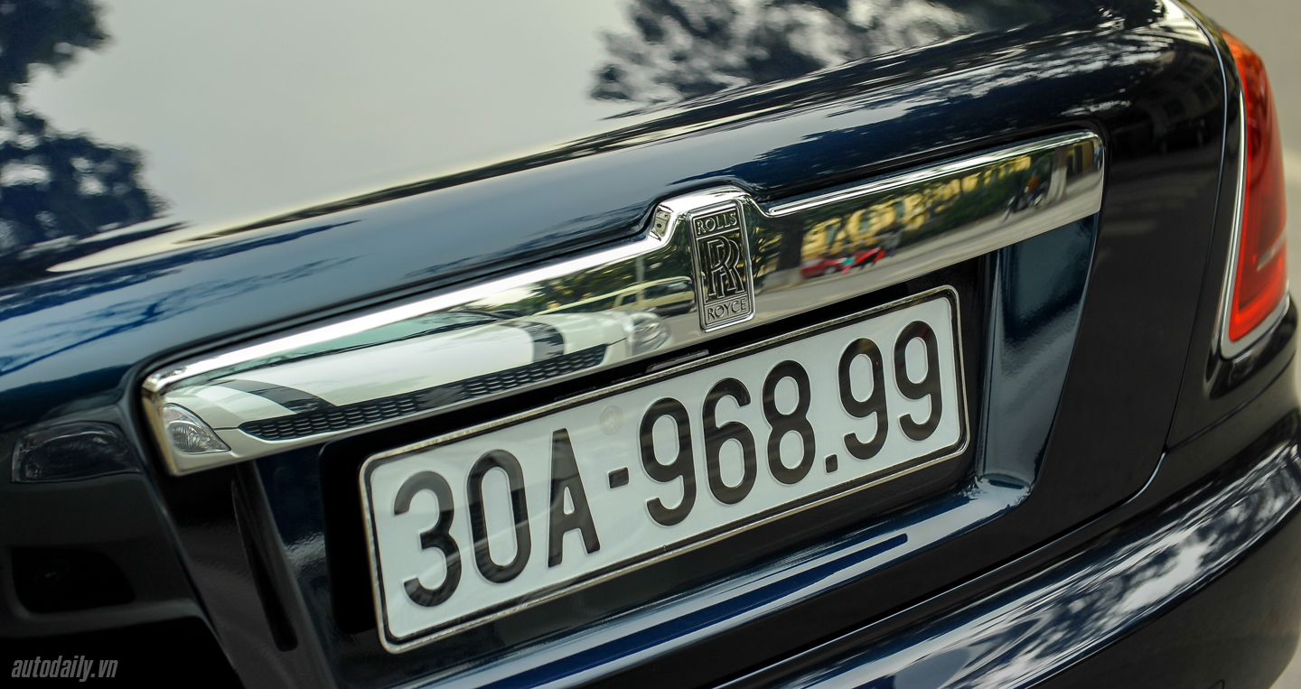 Ảnh chi tiết Rolls-Royce Ghost Series II chính hãng trên phố Hà Nội ghost series II (17).JPG