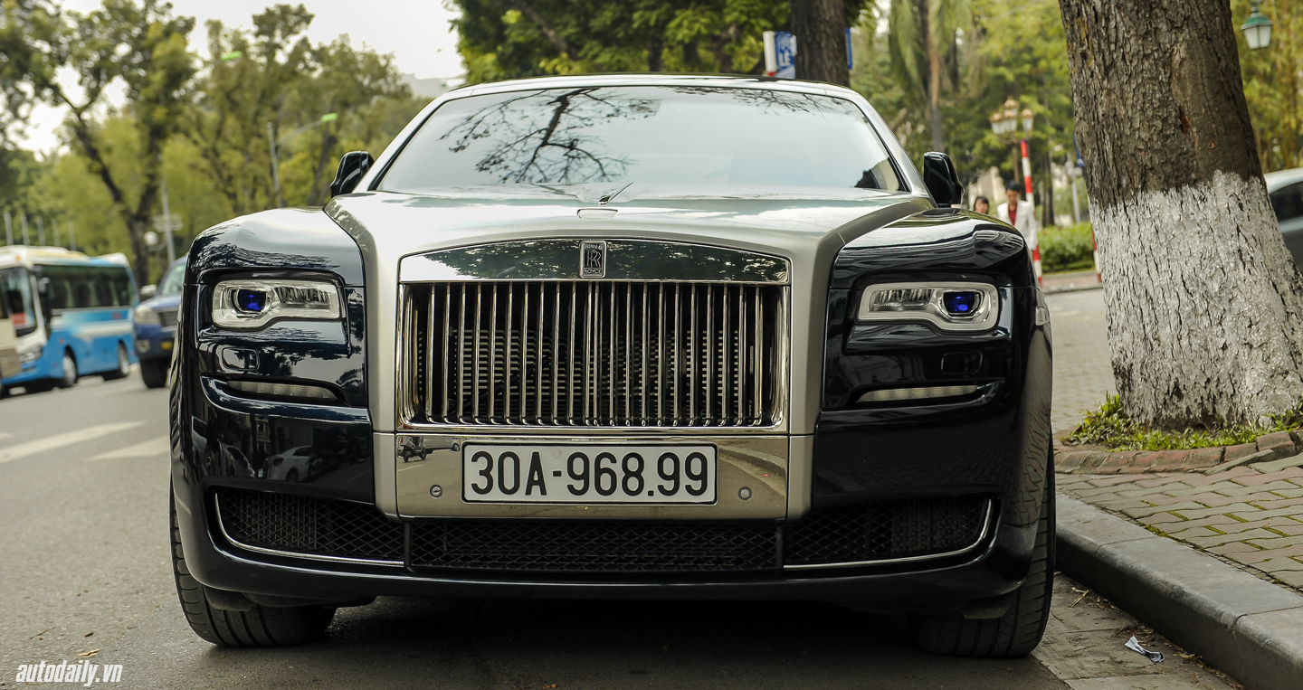 Ảnh chi tiết Rolls-Royce Ghost Series II chính hãng trên phố Hà Nội ghost series II (3).JPG