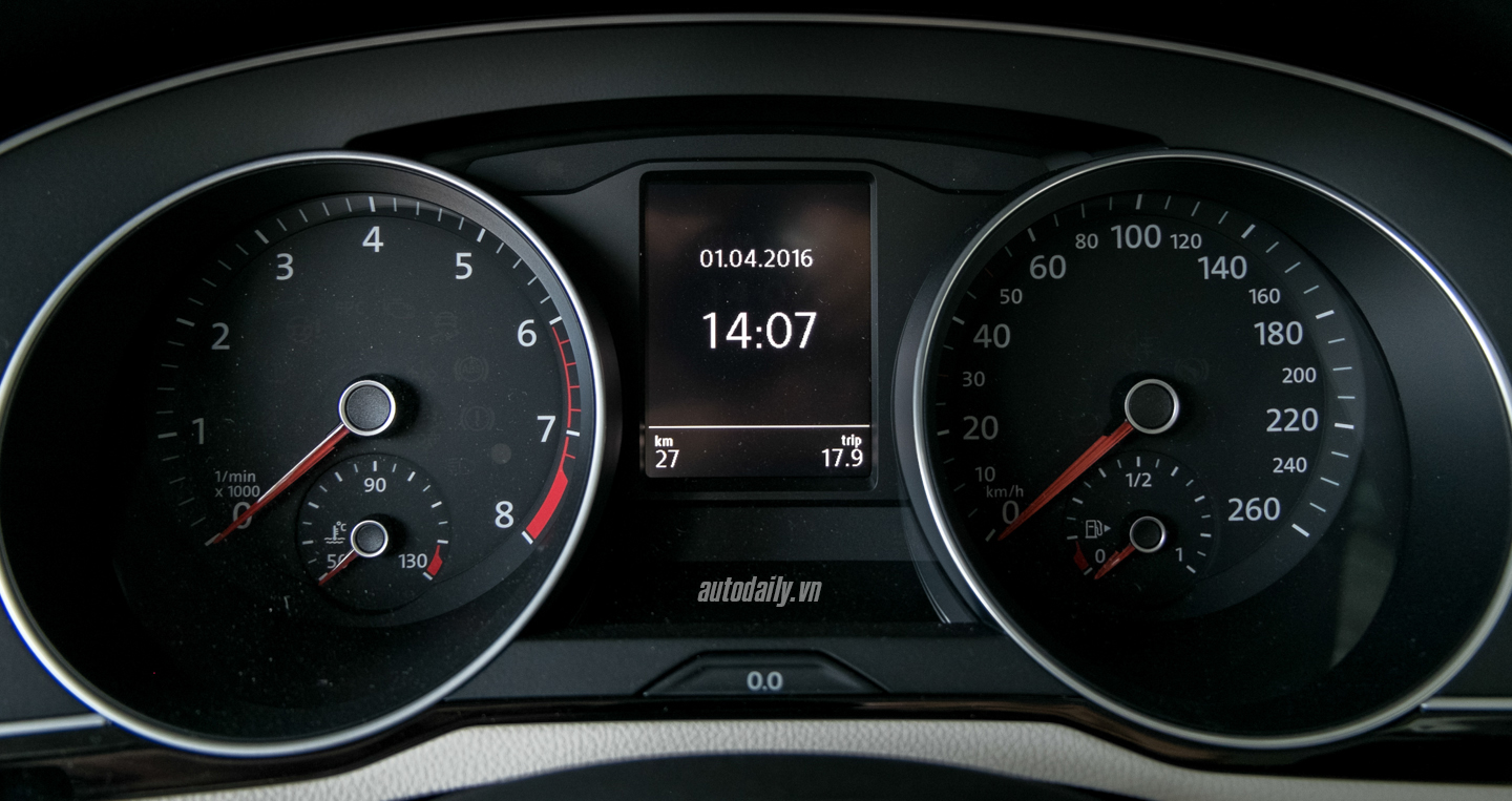 Xem thêm ảnh chi tiết Volkswagen Passat 2016 tại Việt Nam Volkswagen_Passat_2016 (23).jpg