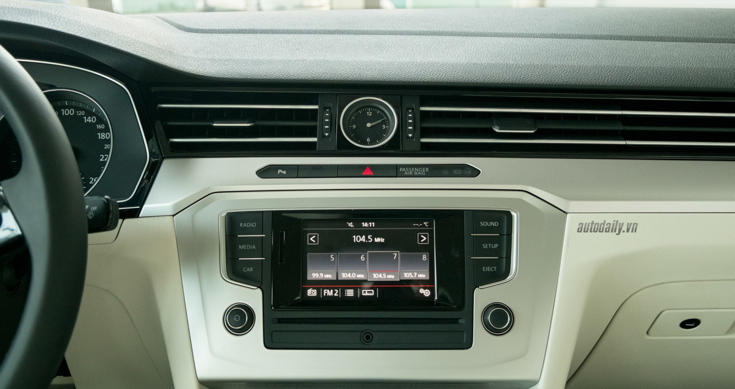 Xem thêm ảnh chi tiết Volkswagen Passat 2016 tại Việt Nam Volkswagen_Passat_2016 (25).jpg