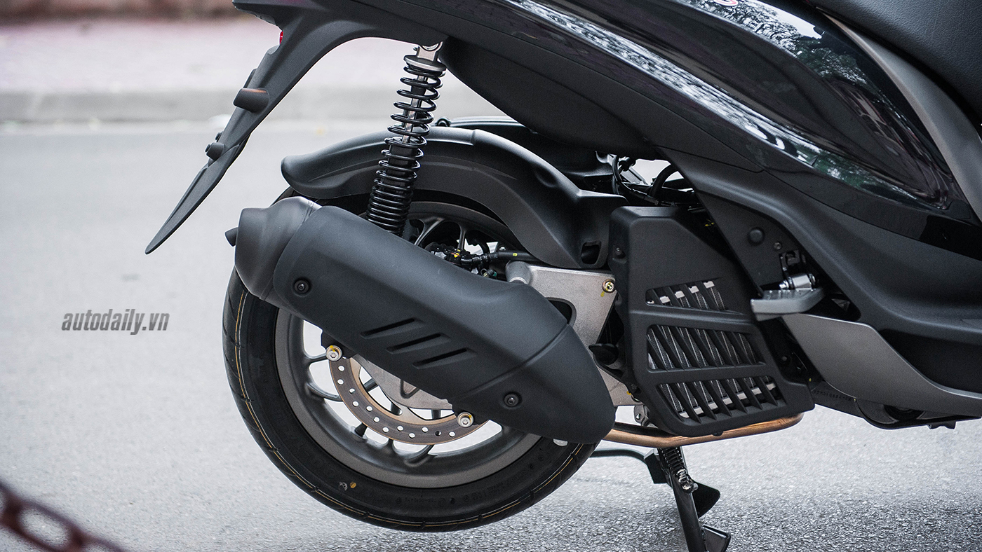 Ảnh chi tiết Piaggio Medley 125 ABS Đánh giá nhanh Piaggio Medley (18).jpg