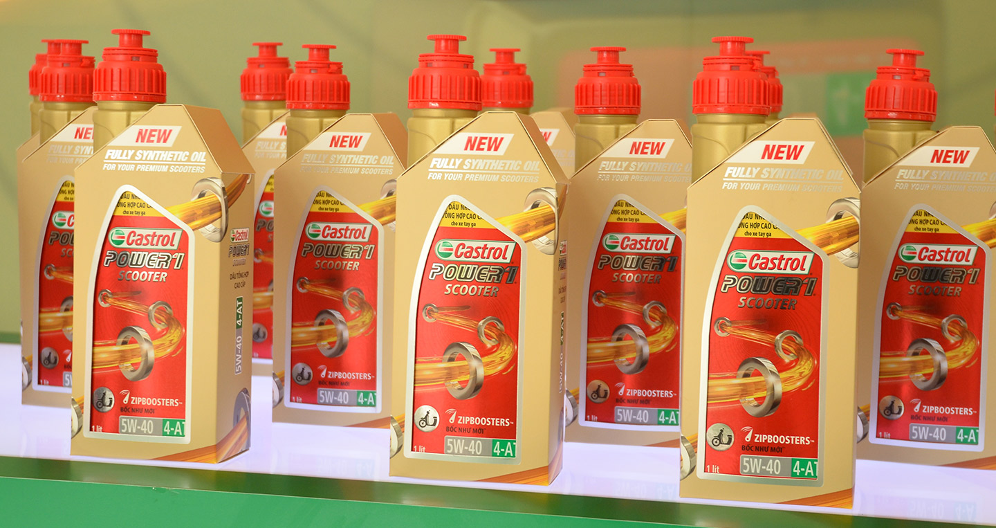 Thêm lựa chọn dầu nhớt tổng hợp cho xe tay ga Castrol-Power1-Scooter-5W---40-dau-nhot-tong-hop-danh-cho-xe-tay-ga-cao-cap.jpg