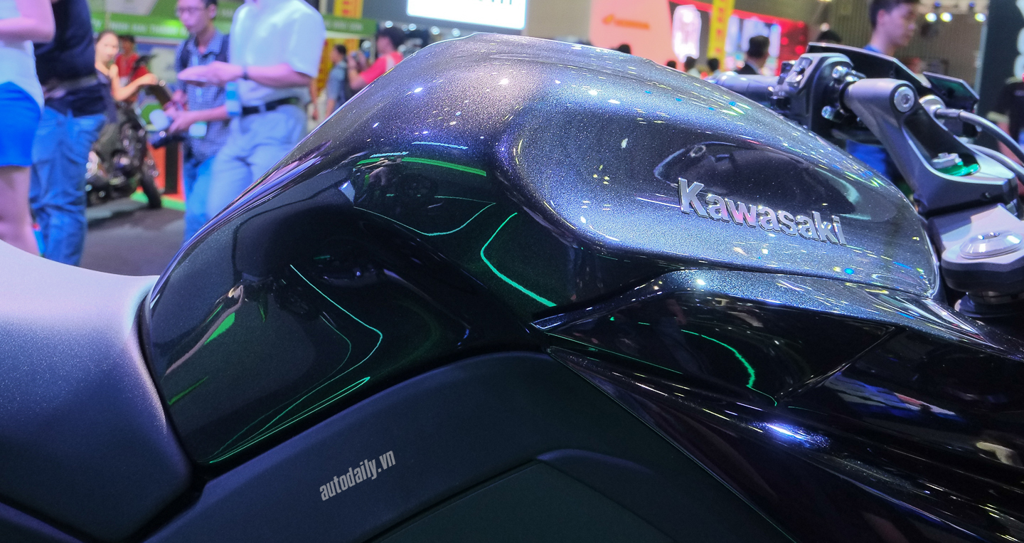 Xem thêm ảnh Kawasaki Ninja 1000 ABS 2016 Kawasaki_Ninja1000_ABS_2016 (12).jpg