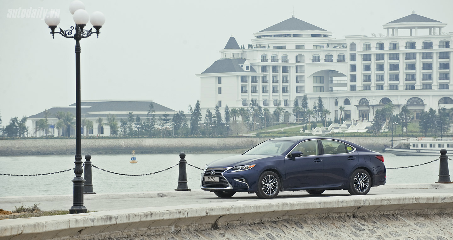 Lexus ES 2016: Lựa chọn mới cho người trẻ thành đạt Lexus ES350 (20).jpg
