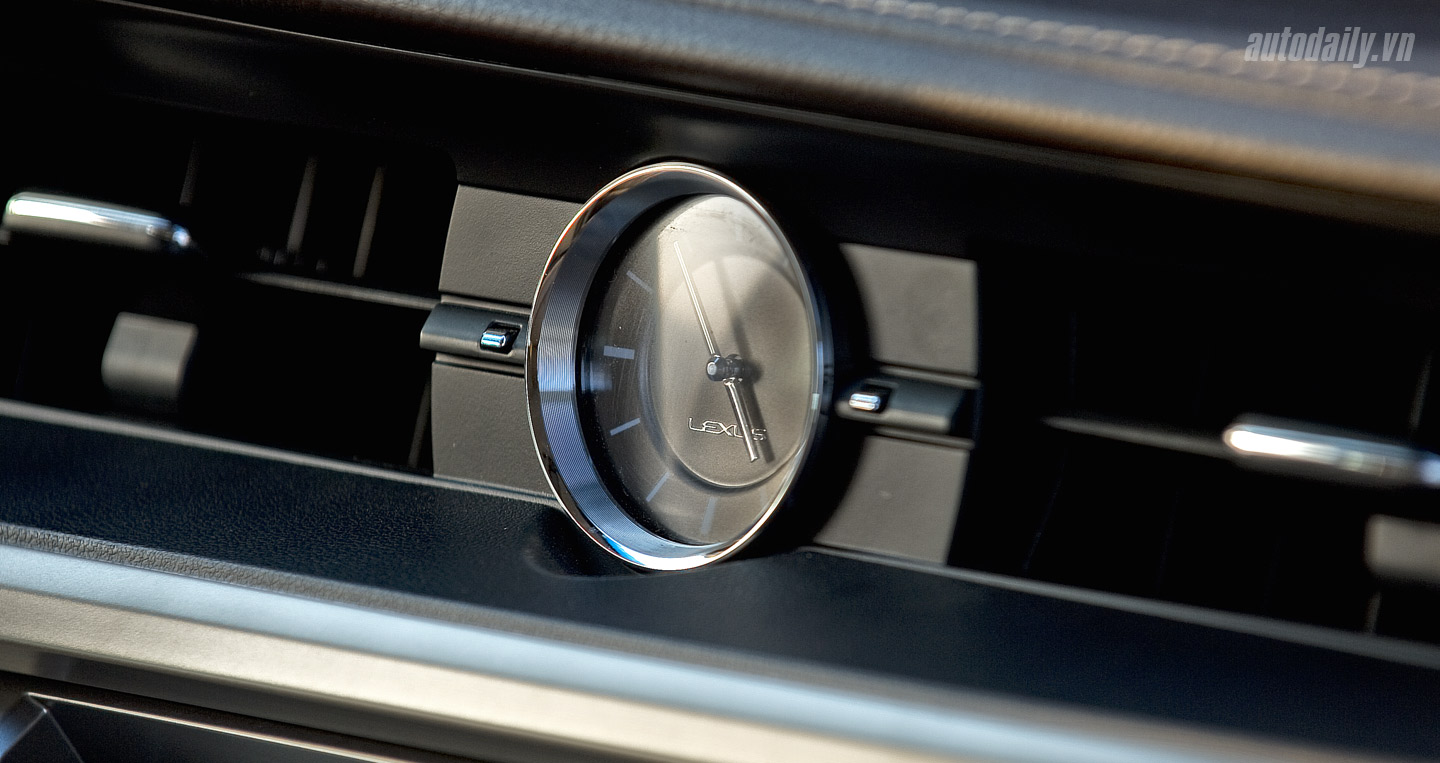 Lexus ES 2016: Lựa chọn mới cho người trẻ thành đạt Lexus ES350 (53).jpg