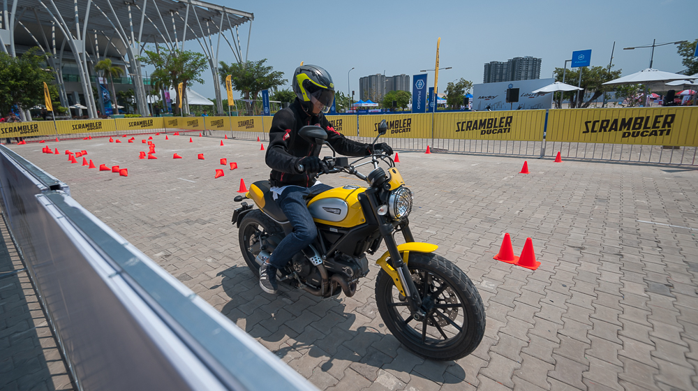 Có một Ducati Scrambler rất khác tại Vietnam Motorcycle Show 2016 Ducati (2).jpg