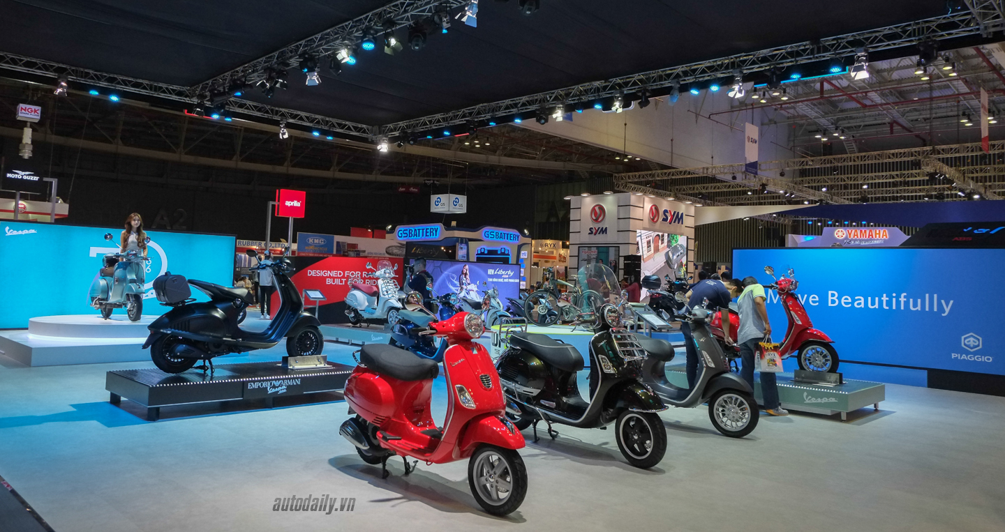 Toàn cảnh gian hàng Piaggio tại Vietnam Motorcycle Show 2016 Gian_Hang_Piaggio (8).jpg