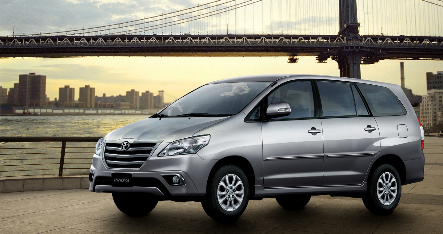 Hơn 12.000 xe Toyota đến tay khách hàng Việt trong Quý I năm 2016 innova copy.JPG