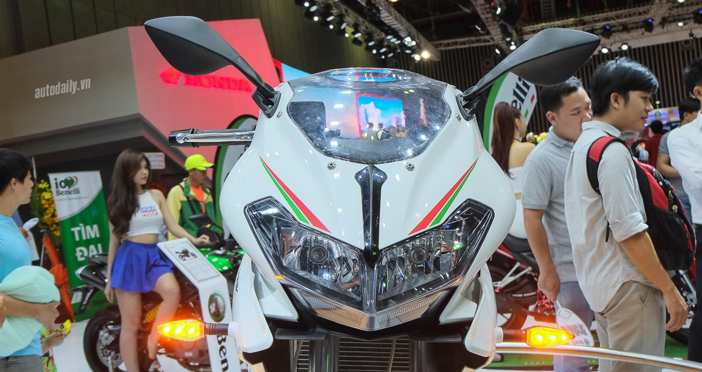 Benelli ra mắt hai mẫu xe côn tay mới tại Việt Nam Benelli_Tornado_302 (15).jpg