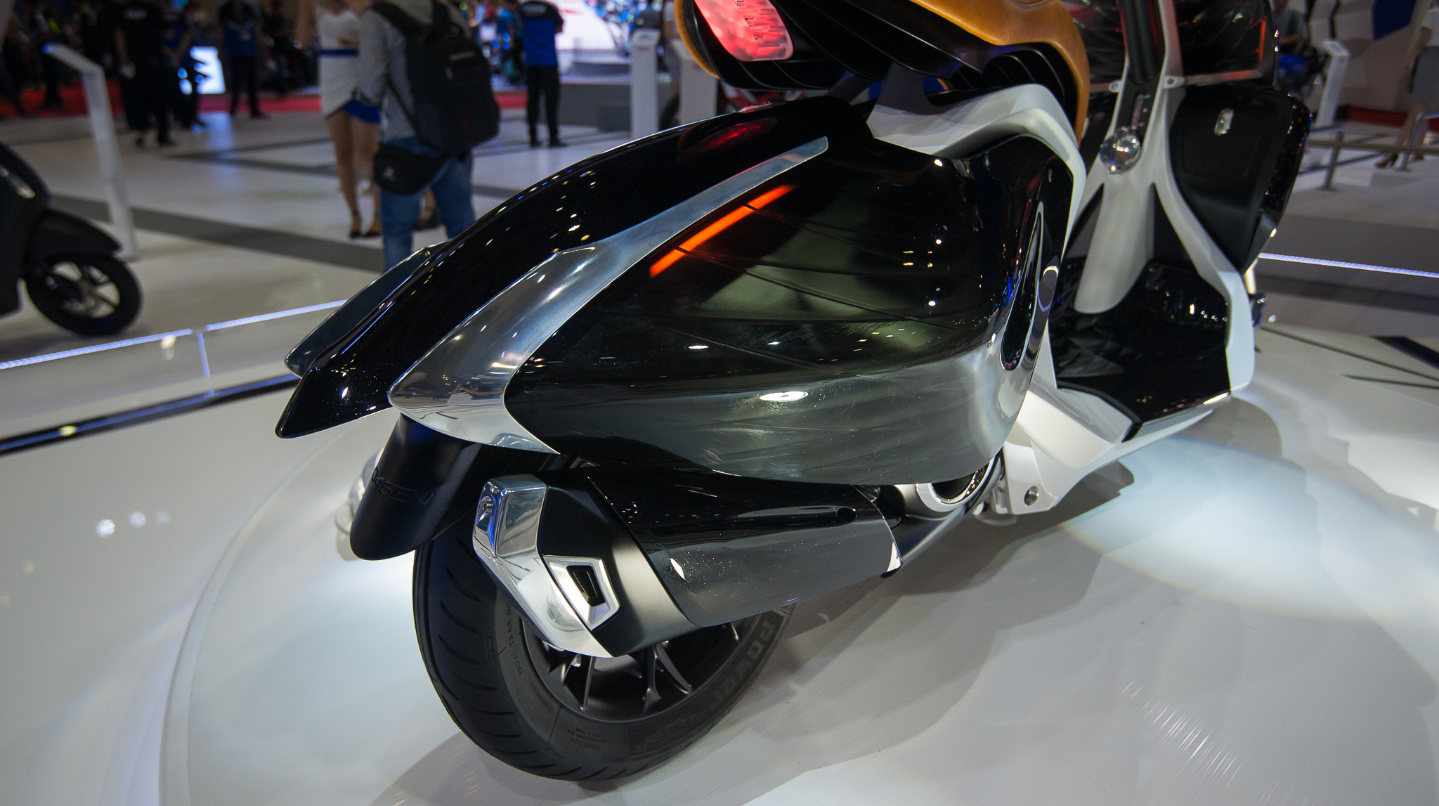 Yamaha 04GEN - Xe ga đến từ tương lai Yamaha (5).jpg