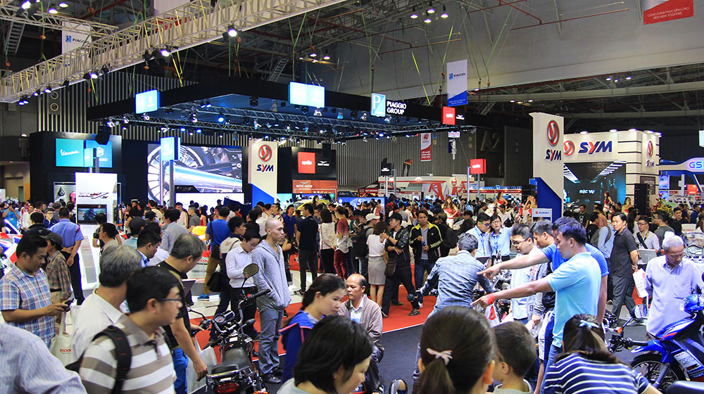 Triển lãm môtô, xe máy Việt Nam lần đầu “hút” khách toan-canh-(2).jpg