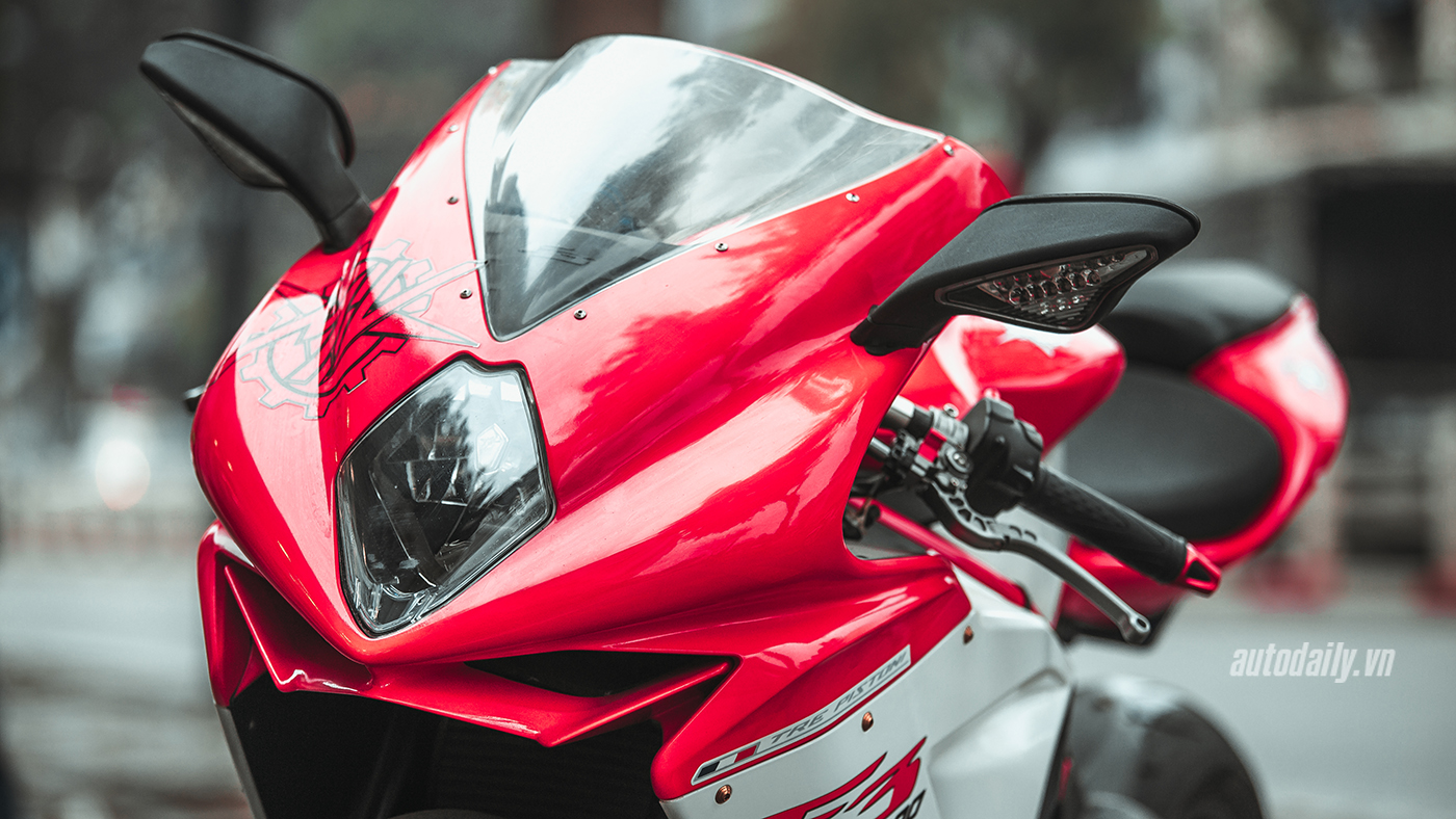 Ảnh chi tiết MV Agusta F3 800 tại Hà Nội MV Agusta F3 (17).jpg