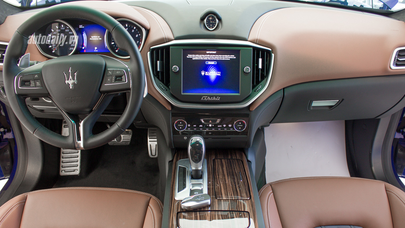 Ảnh chi tiết Maserati Ghibli Zegna tại Việt Nam Ghibli Zegna (18).jpg