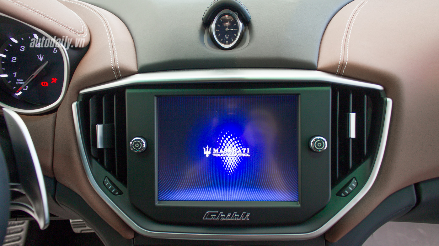 Ảnh chi tiết Maserati Ghibli Zegna tại Việt Nam Ghibli Zegna (25).jpg
