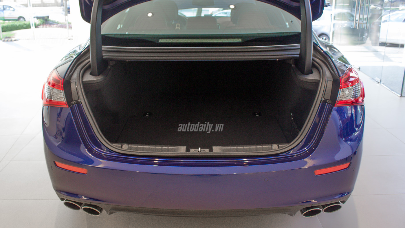 Ảnh chi tiết Maserati Ghibli Zegna tại Việt Nam Ghibli Zegna (27).jpg