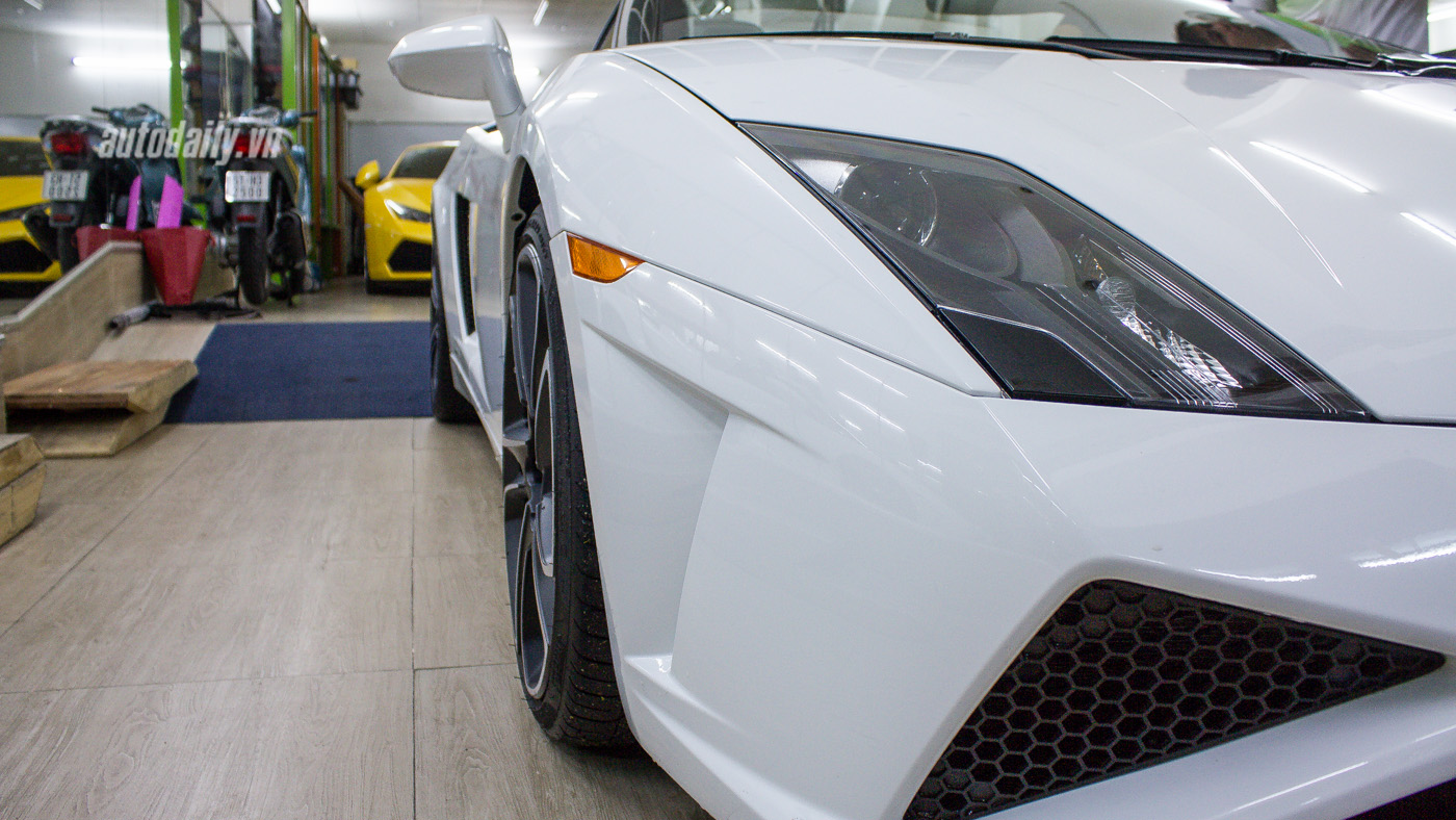 Ngắm vẻ đẹp của Lamborghini Gallardo LP560-4 Spyder đầu tiên tại Việt Nam Gallardo Spyder (13).jpg