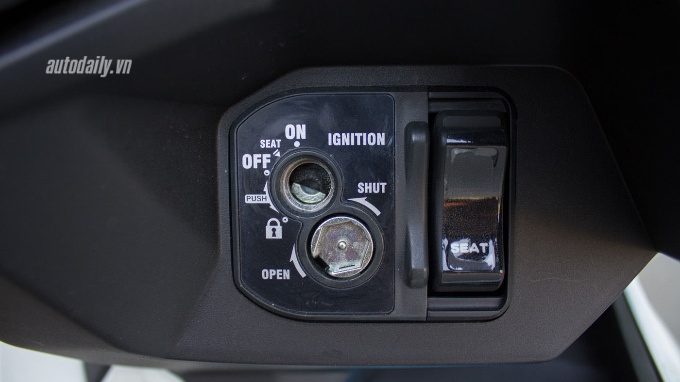 Ảnh chi tiết Honda Vario 150 tại Sài Gòn Honda Vario 150 (2).jpg