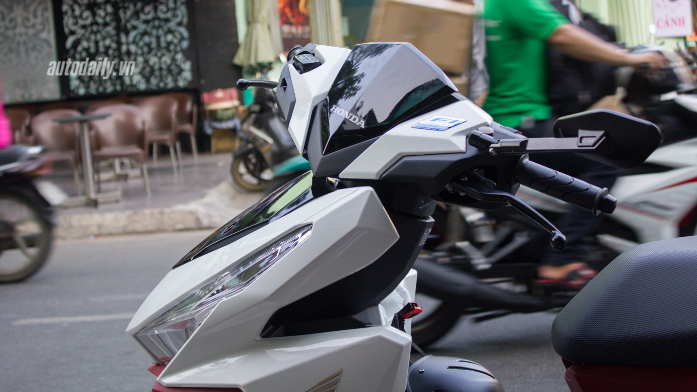 Ảnh chi tiết Honda Vario 150 tại Sài Gòn Honda Vario 150 (7).jpg