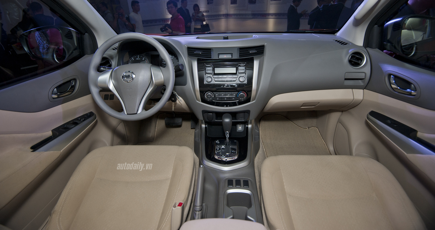 Thị trường Việt “đón” NP300 Navara mới, giá 649 triệu đồng navara 3.JPG