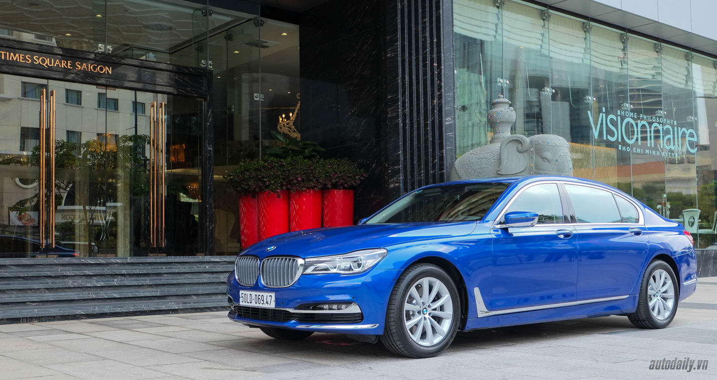 Khách sạn 6 sao tại Sài Gòn dùng BMW Series 7 đưa đón khách Bmw_Series_7 (5).jpg