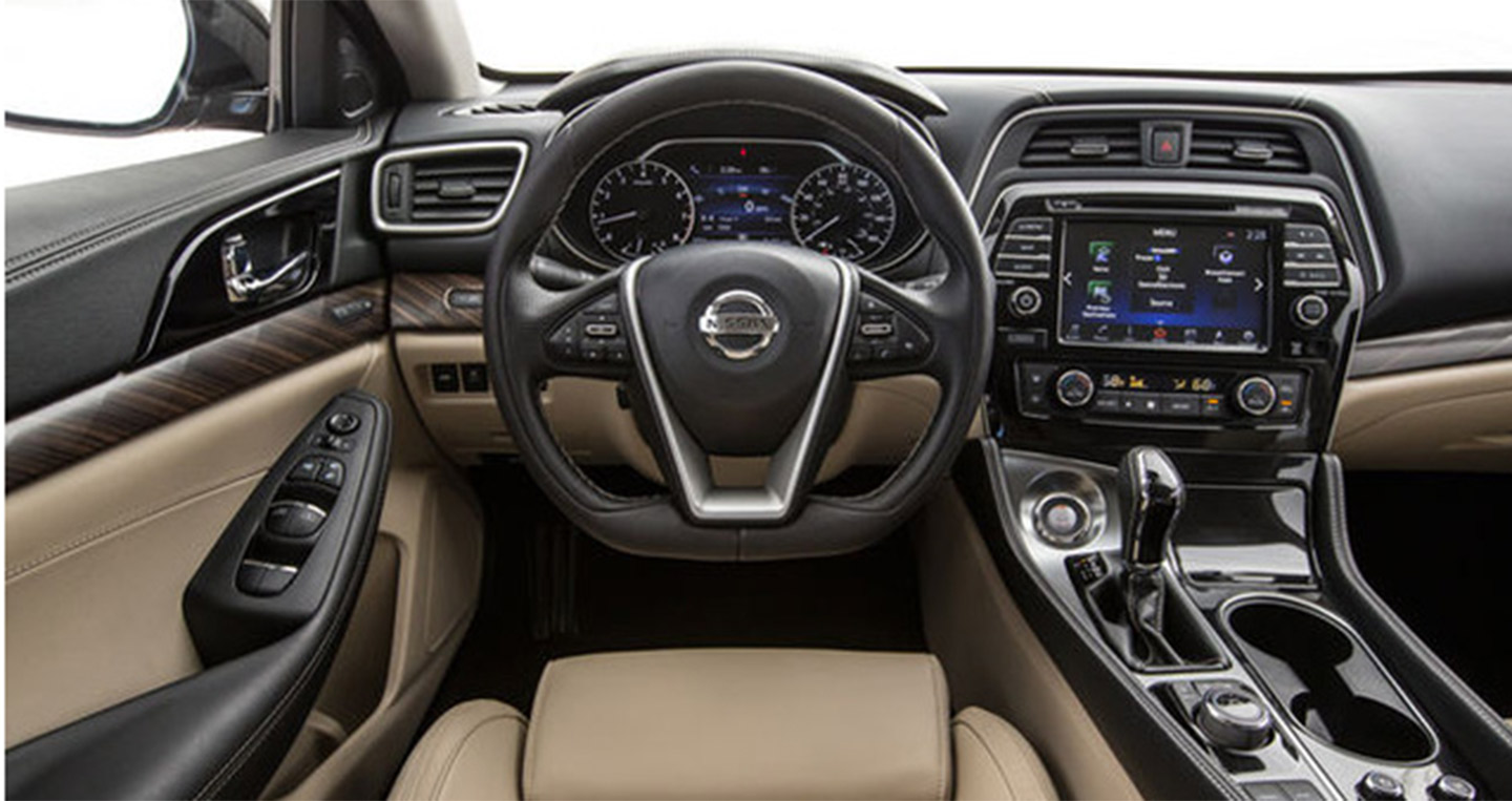 10 mẫu xe có nội thất đẹp nhất năm 2016 best-interior (9).jpg