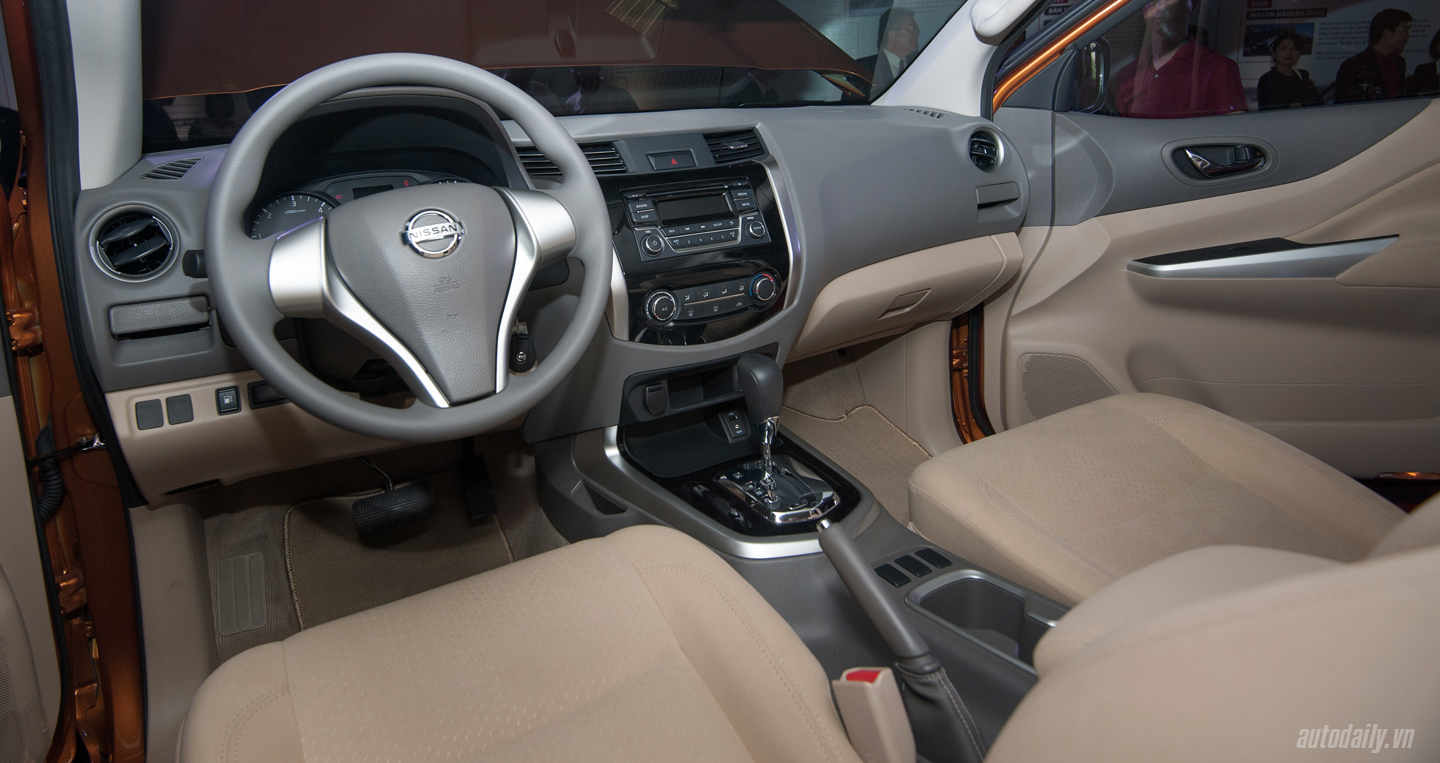 Ảnh chi tiết Nissan NP300 Navara EL Nissan Navara EL (4).jpg