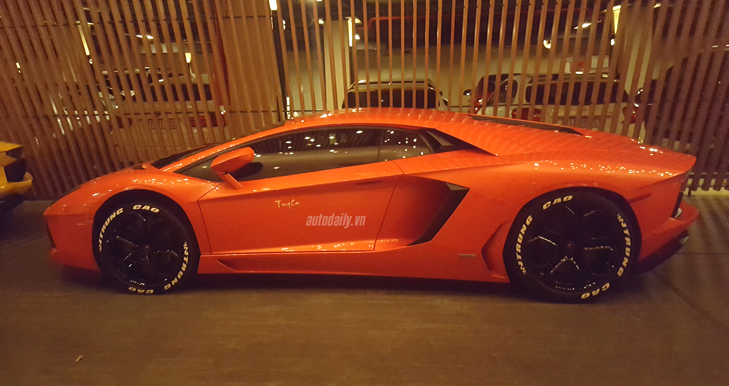 Siêu xe và xe thể thao “rủ nhau” ra đường ngày nghỉ lễ sieu xe tụ hop (10).JPG