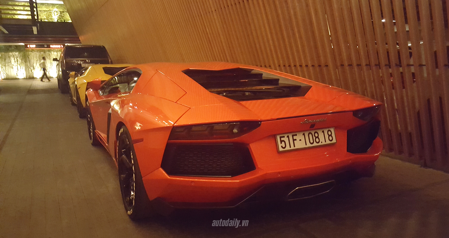 Siêu xe và xe thể thao “rủ nhau” ra đường ngày nghỉ lễ sieu xe tụ hop (12).jpg