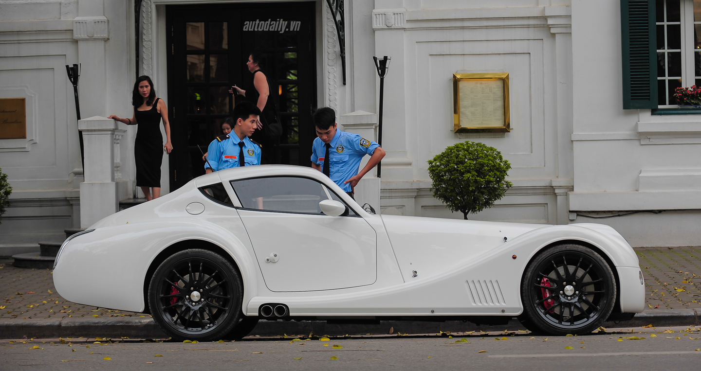 Thêm ảnh dàn siêu xe và xe thể thao ra đường ngày nghỉ lễ sieu xe tụ hop (20).jpg