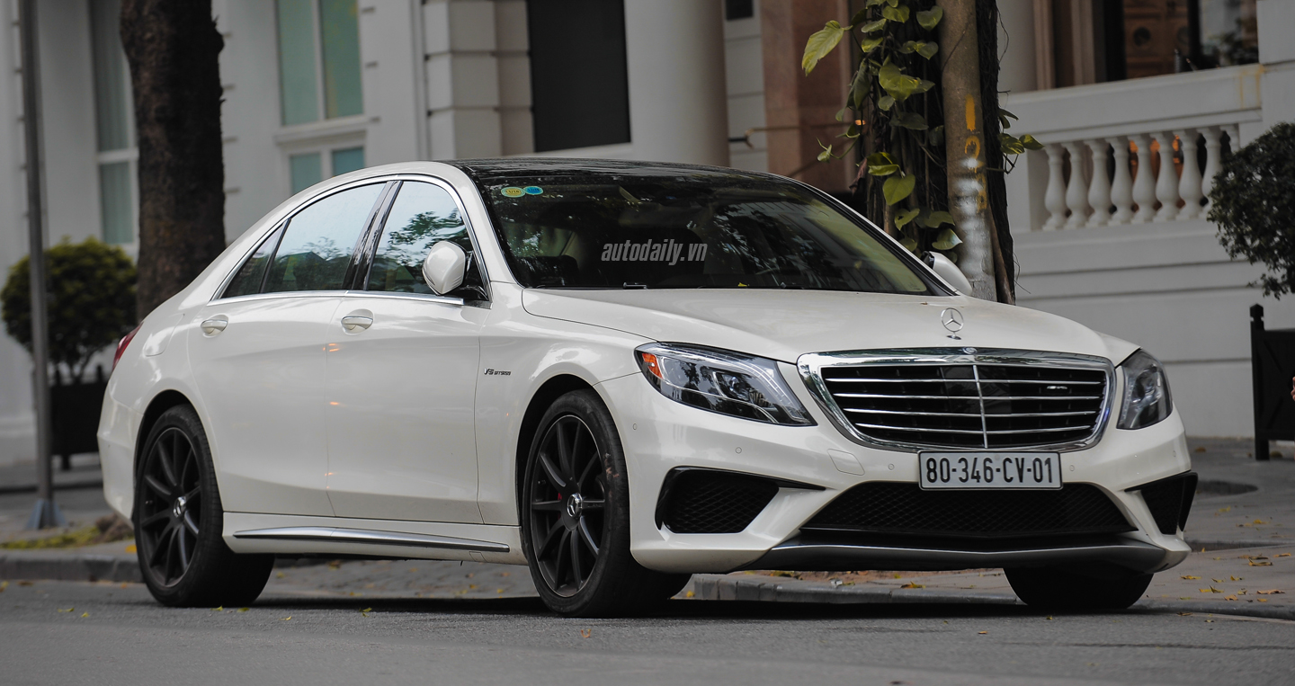 Siêu xe và xe thể thao “rủ nhau” ra đường ngày nghỉ lễ sieu xe tụ hop (22).jpg