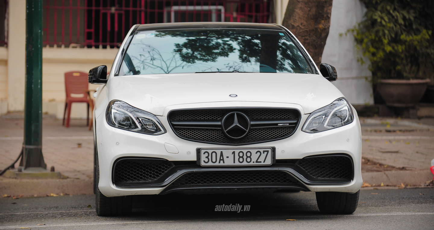 Thêm ảnh dàn siêu xe và xe thể thao ra đường ngày nghỉ lễ sieu xe tụ hop (24).jpg