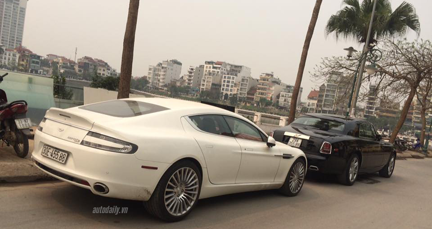 Siêu xe và xe thể thao “rủ nhau” ra đường ngày nghỉ lễ sieu xe tụ hop (3).jpg