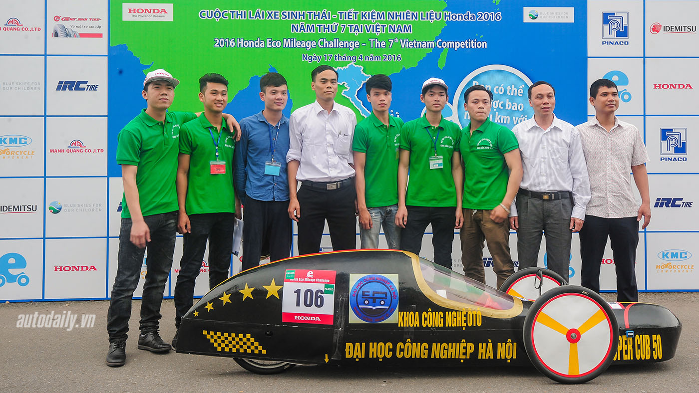 Xe tự chế từ Honda chạy 4000 km chỉ với một lít xăng Honda EMC (3).jpg