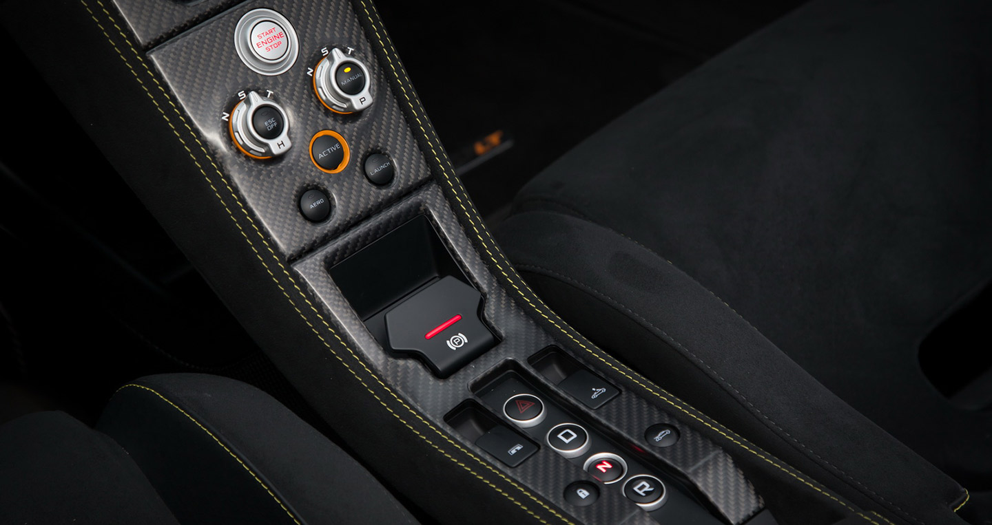 Chiêm ngưỡng vẻ đẹp của siêu xe McLaren 675LT Spider McLaren-675lt-spider-48.jpg