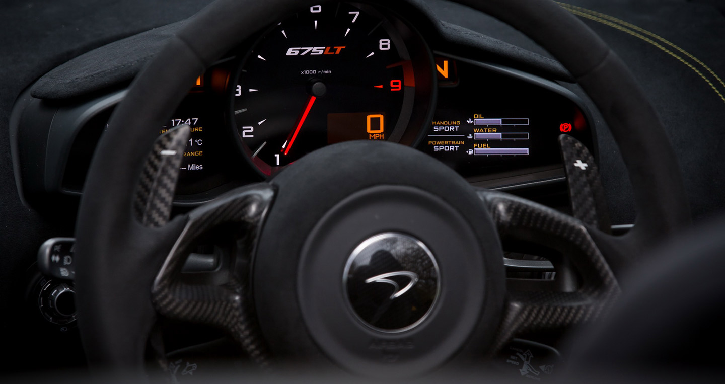 Xem ảnh chi tiết McLaren 675LT Spider McLaren-675lt-spider-51.jpg