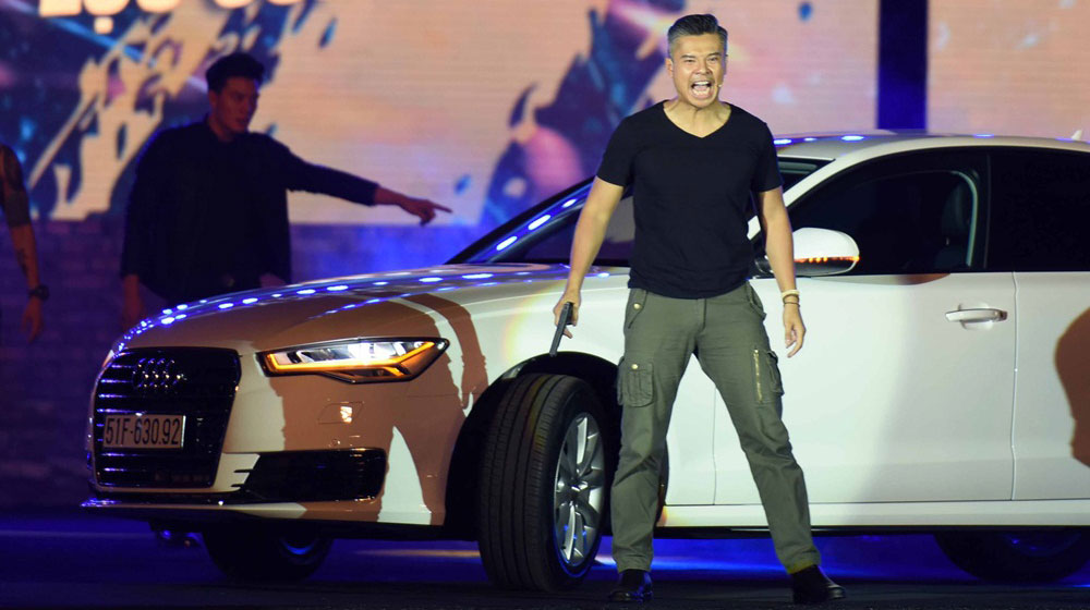 Xe Audi “truy sát” trên màn bạc Audi-truy-sat-(2).jpg