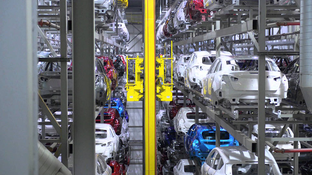 “Bí quyết” giữ nước sơn xe của Ford 3-wet.jpg