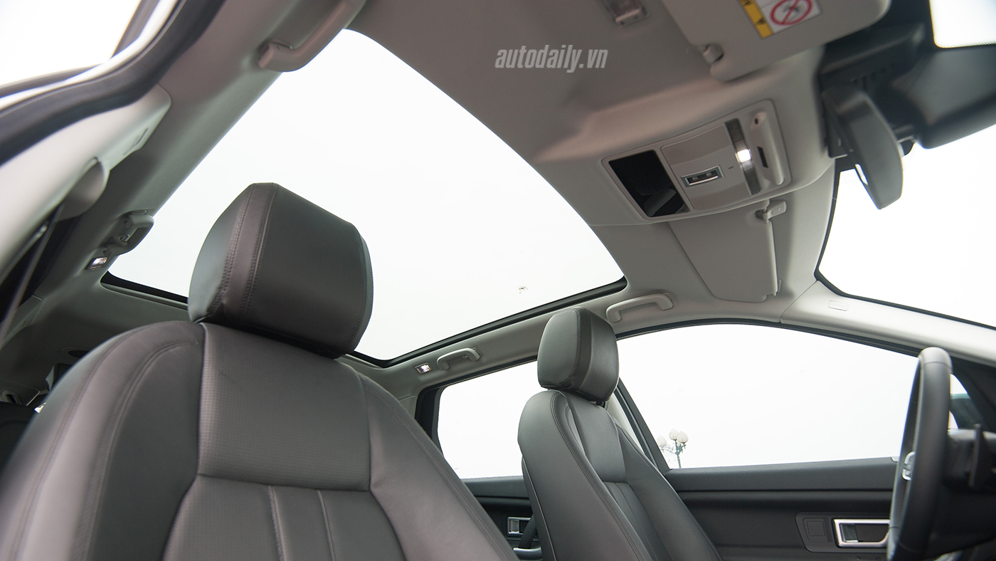Đánh giá SUV hạng sang Land Rover Discovery Sport Discovery Sport (15).jpg