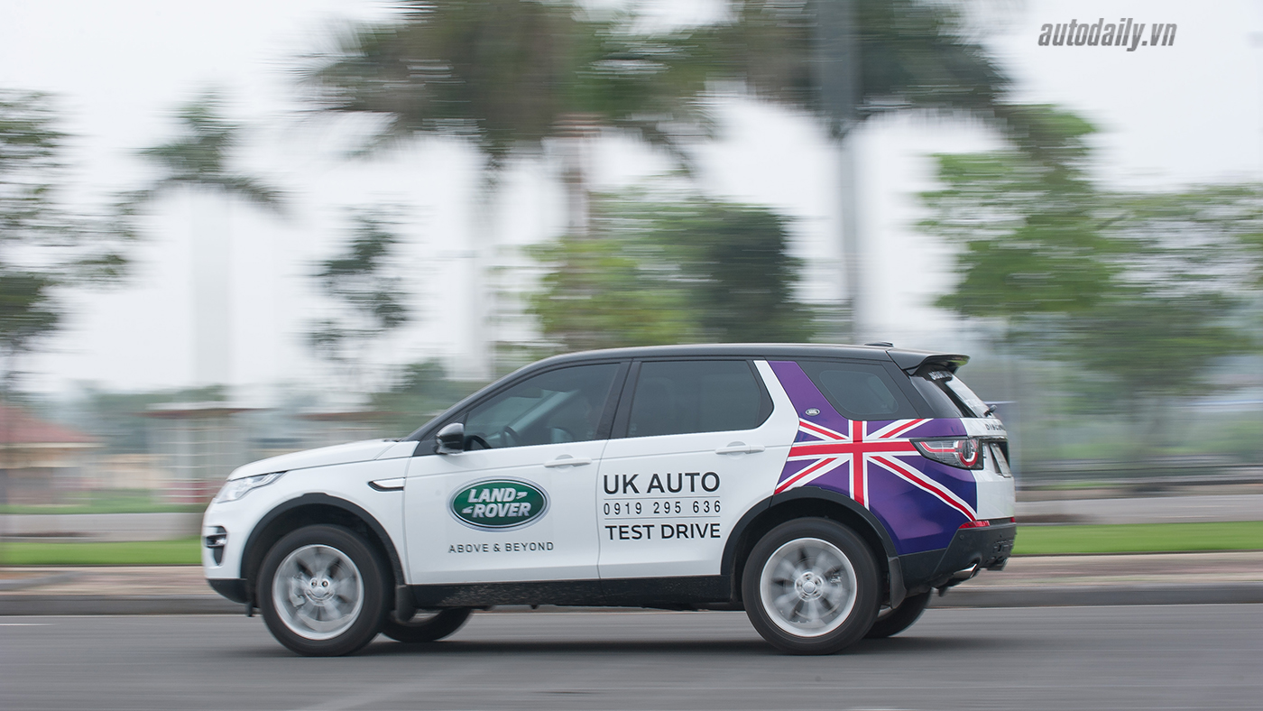 Đánh giá SUV hạng sang Land Rover Discovery Sport Discovery Sport (27).jpg