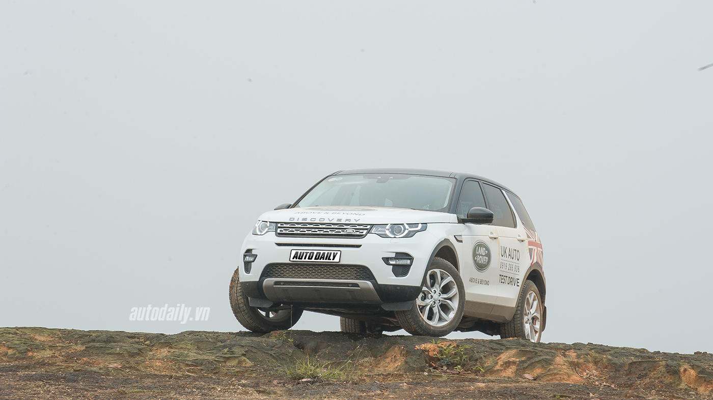 Đánh giá SUV hạng sang Land Rover Discovery Sport Discovery Sport (46).jpg