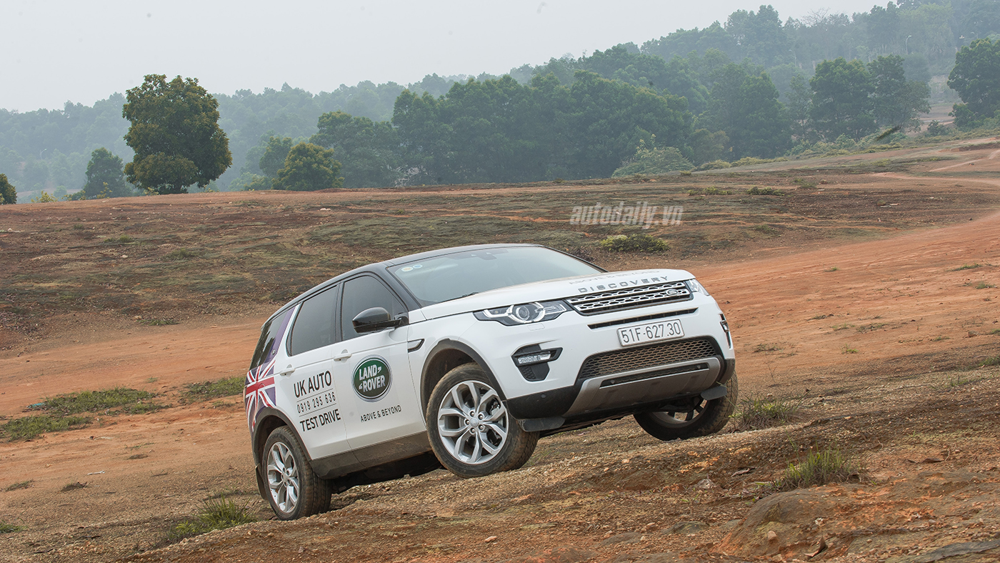 Đánh giá SUV hạng sang Land Rover Discovery Sport Discovery Sport (49).jpg