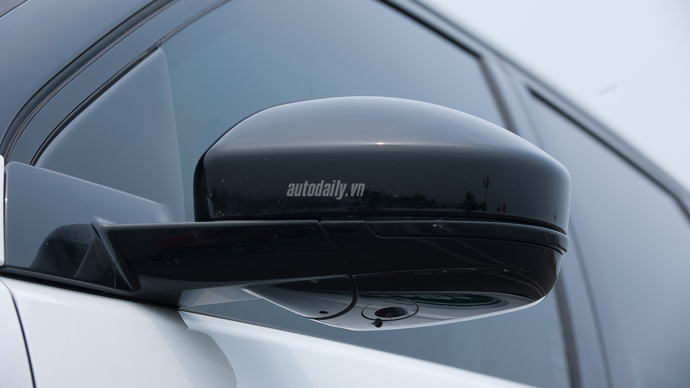 Đánh giá SUV hạng sang Land Rover Discovery Sport Discovery Sport (60).jpg