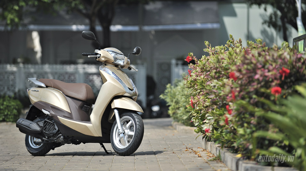 Mua xe Honda nhận ngay phiếu quà tặng hấp dẫn Honda Lead 2015 (1).jpg