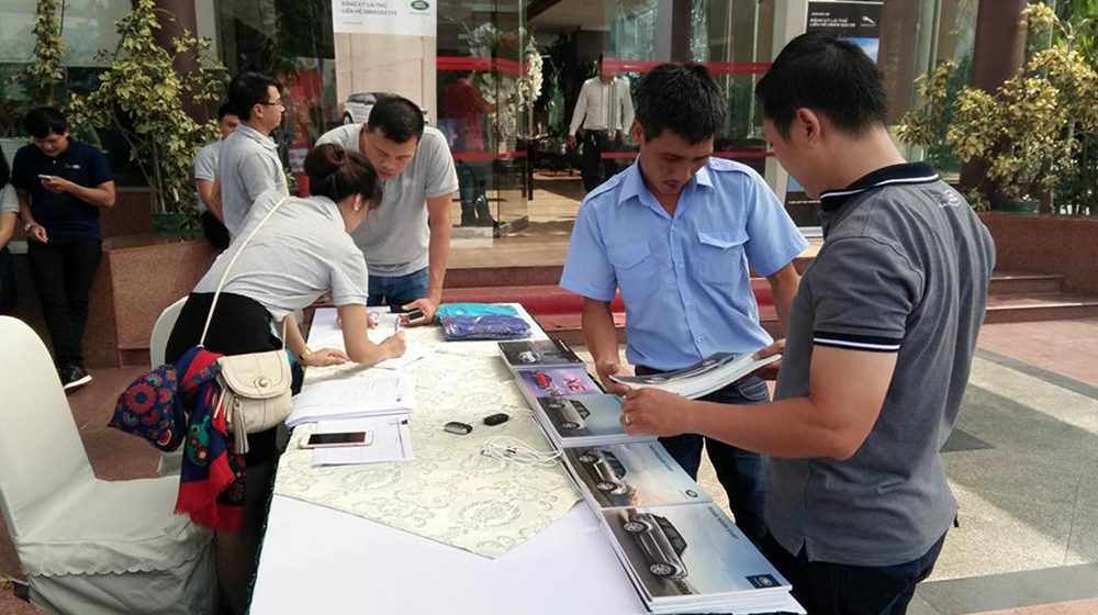 Hành trình Jaguar Land Rover - Đến phố biển Nha Trang Jaguar Land Rover (1).jpg