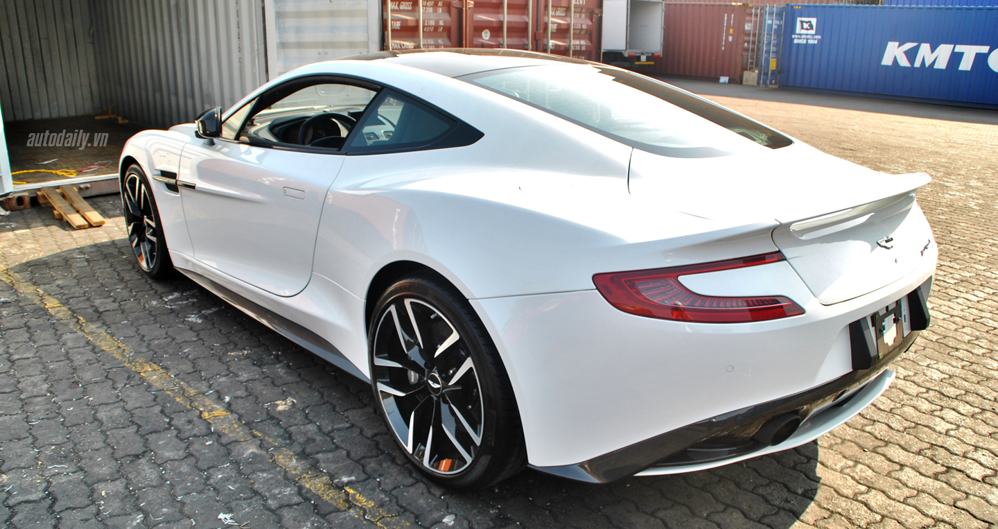 Siêu xe Aston Martin Vanquish thế hệ mới thứ 2 về Việt Nam Vanquish 2015 (12).JPG