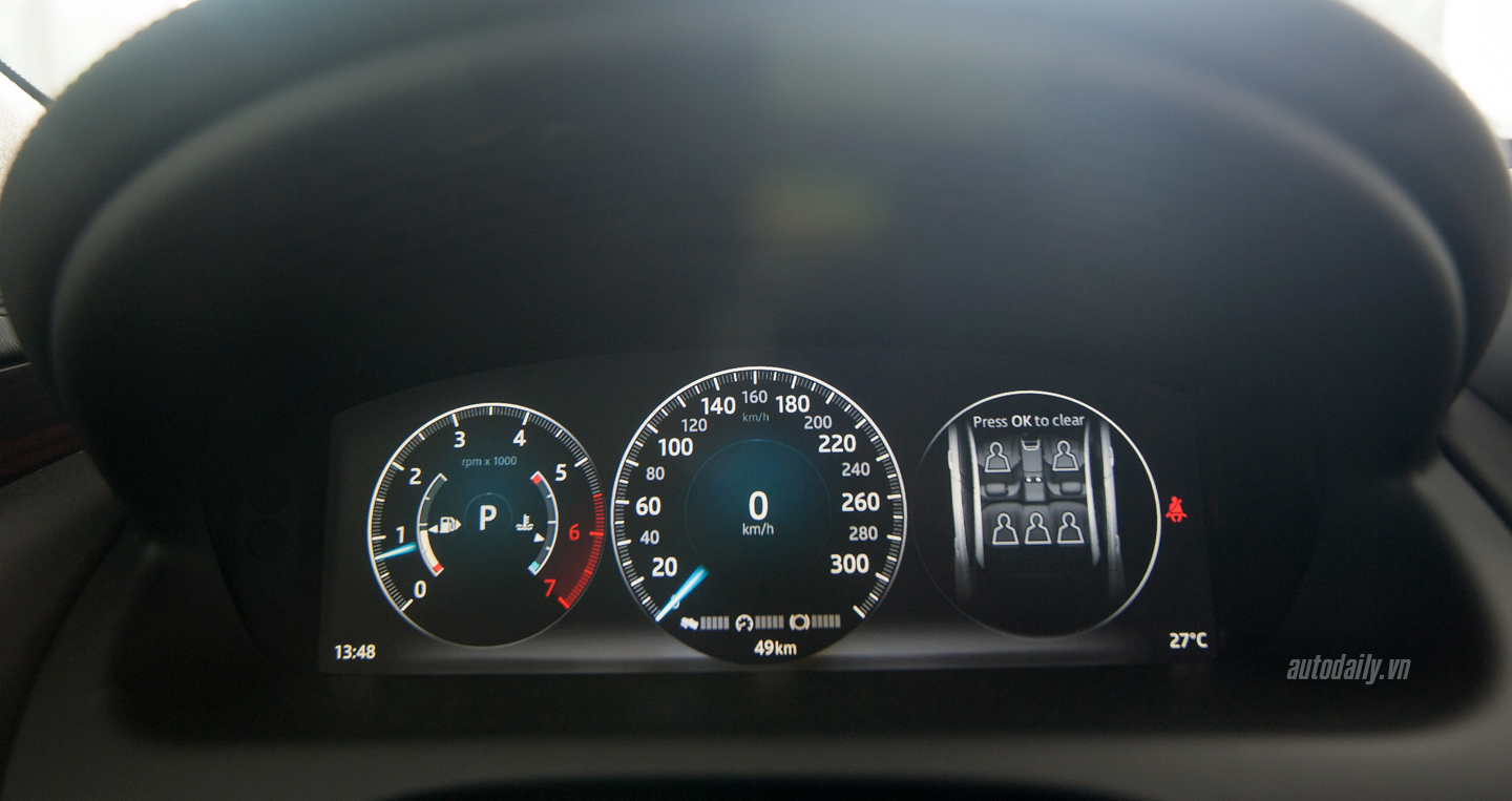 Ảnh chi tiết Jaguar XJL Portfolio 2016 tại Hà Nội jaguar XJL 2016 (8).jpg