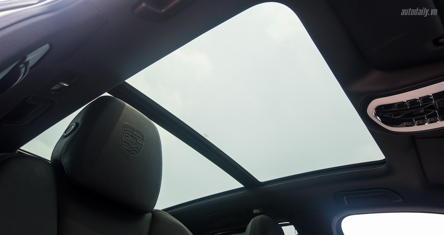 Nội thất Porsche Cayenne màu độc nhất Việt Nam Porsche Cayenne  1 (29).jpg