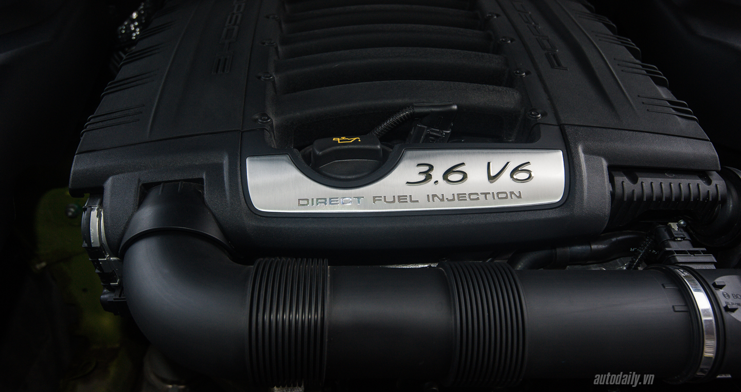 Nội thất Porsche Cayenne màu độc nhất Việt Nam Porsche Cayenne  1 (40).JPG